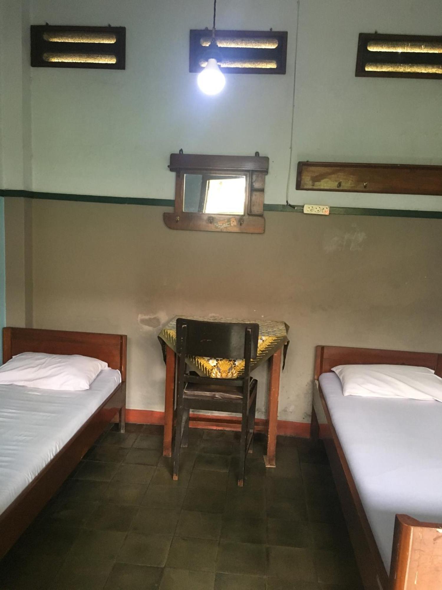 Spot On 1708 ホテル ブディ ファミリ 1 シャリア Ciamis エクステリア 写真